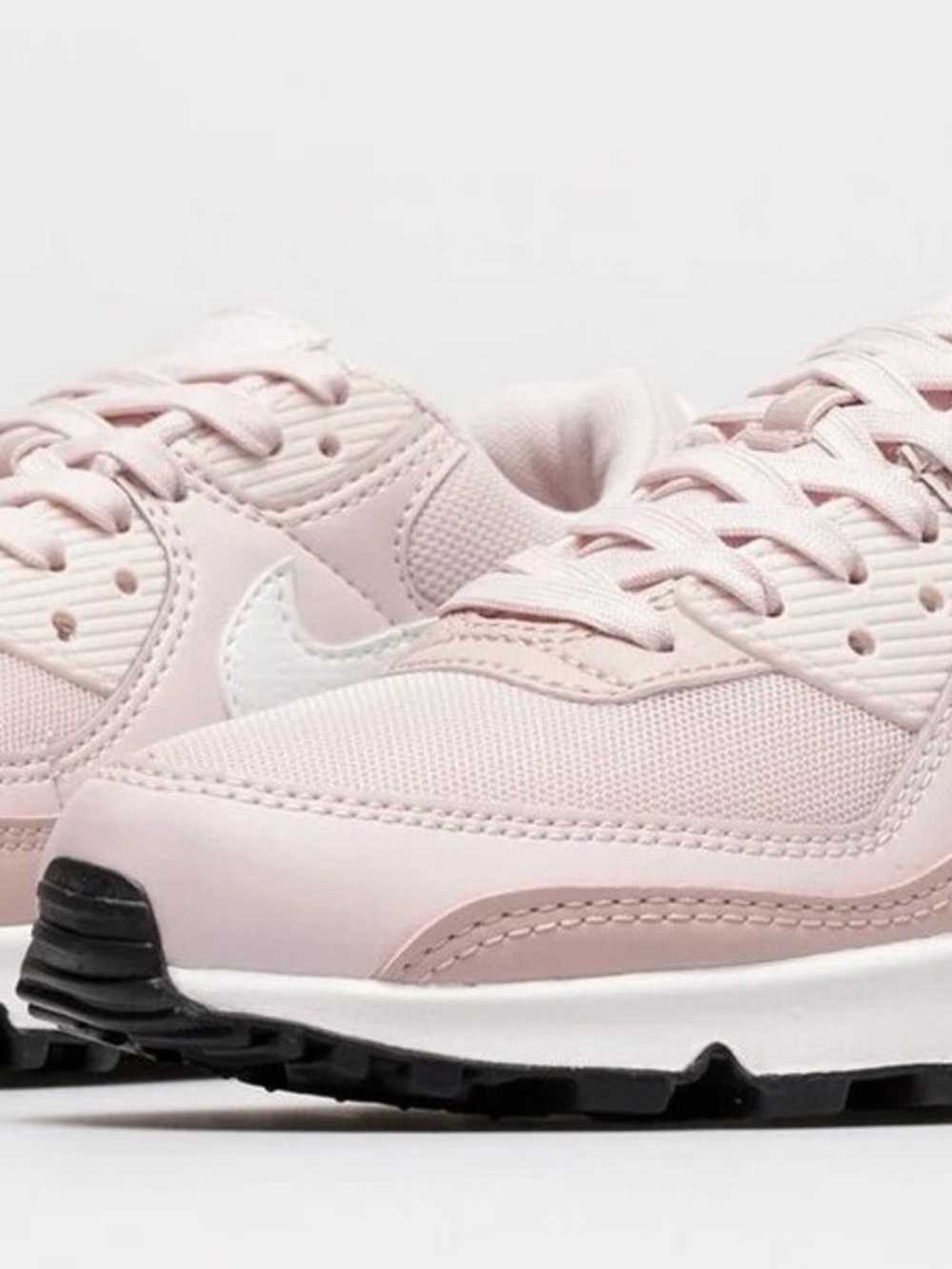 Nike Women's Light Pink Lace-Up Athletic Sneakers